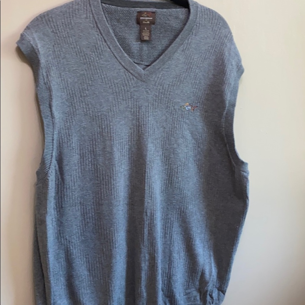 Greg Norman V-neck sweater size large